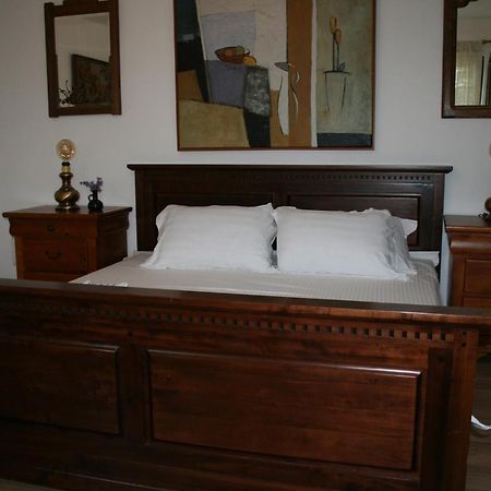 Colev Rooms Фокшаны Экстерьер фото